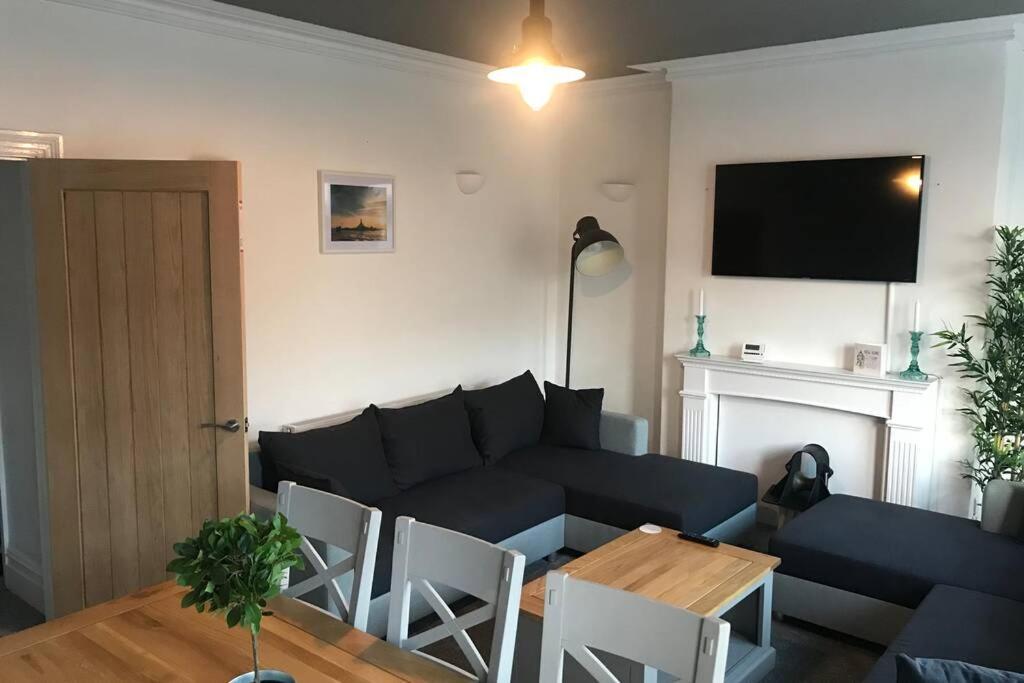 Chart House Apartment Porthcawl Bagian luar foto